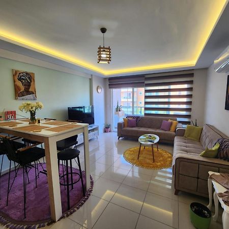 Cozy Sea View Next To The Beach, In The Mid Of The Market, Saturday Bazar, Restaurants & Bars Etc, Alanya Mahmutlar! Apartment Exterior photo
