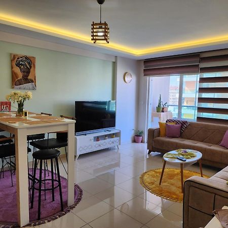 Cozy Sea View Next To The Beach, In The Mid Of The Market, Saturday Bazar, Restaurants & Bars Etc, Alanya Mahmutlar! Apartment Exterior photo