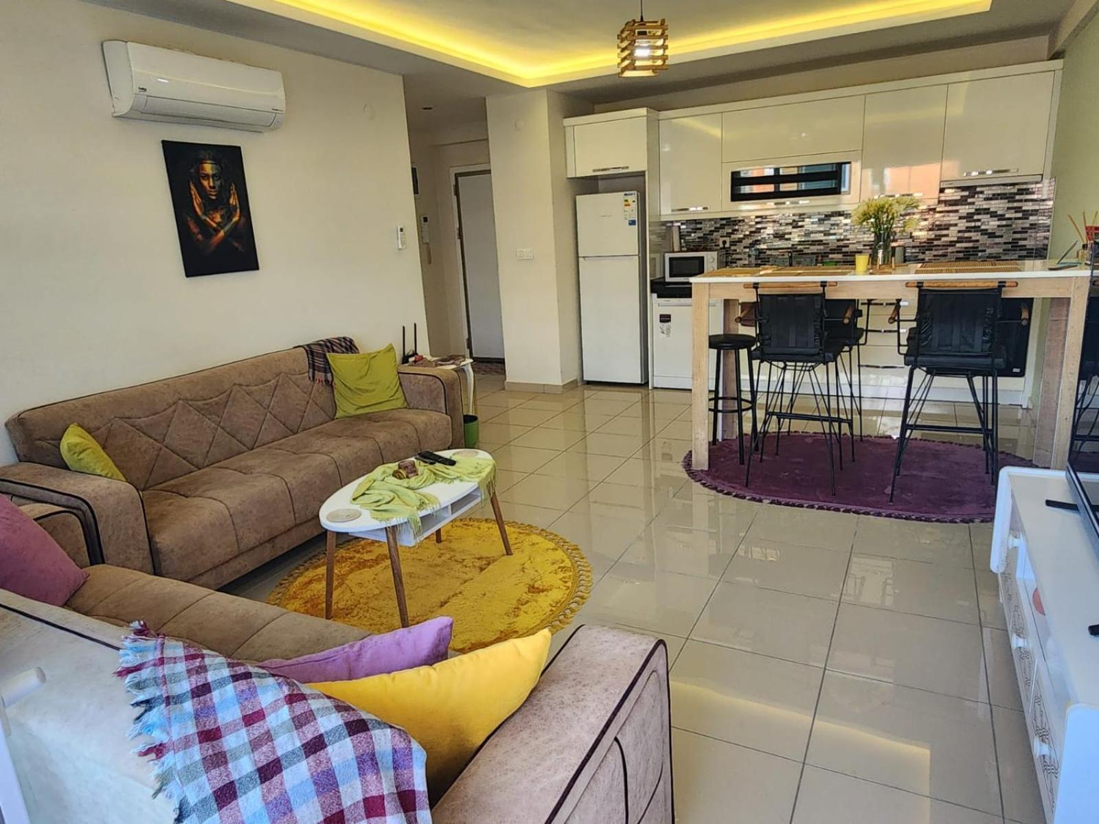 Cozy Sea View Next To The Beach, In The Mid Of The Market, Saturday Bazar, Restaurants & Bars Etc, Alanya Mahmutlar! Apartment Exterior photo